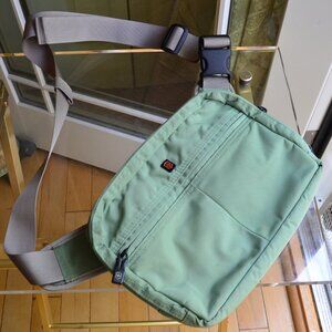 Victorinox Men's Packable Crossbody Bag Belt Bag